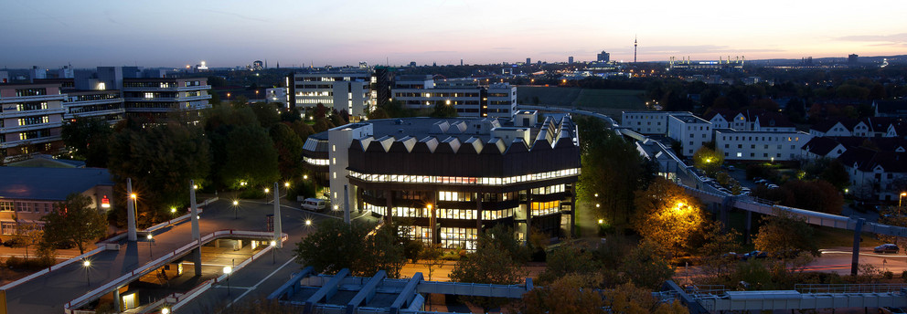 North Campus at night Campus Nord at night. Some parts are lighted up.
